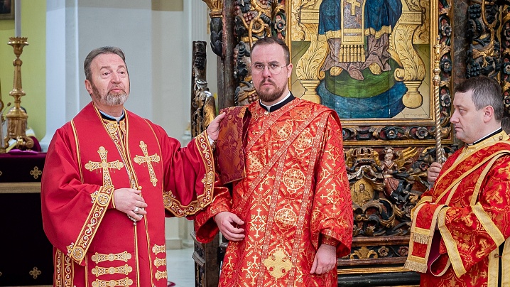 PF Claudiu a hirotonit un diacon în Catedrala Blajului