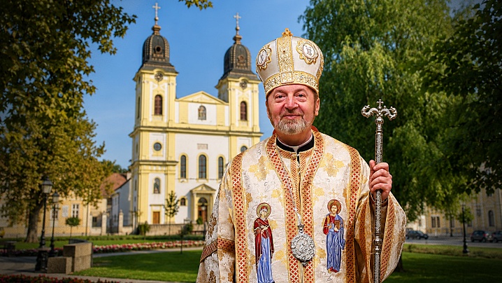 Întru mulți și binecuvântați ani, Preafericite Părinte Claudiu!