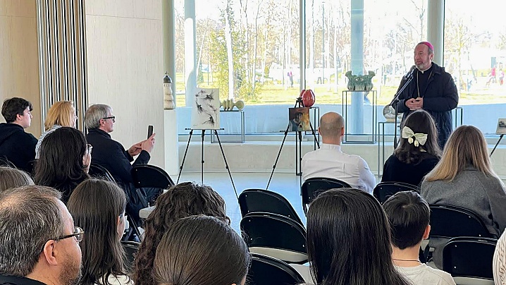 PF Claudiu la aniversarea Cenaclului literar-artistic Crescendo pentru liceeni