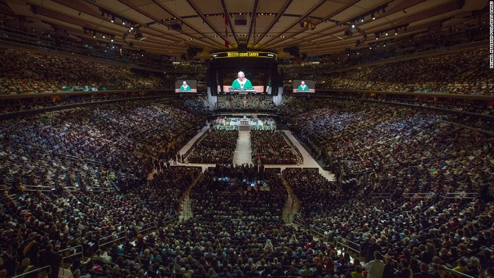 LIVE: Sfânta Liturghie de încheiere a celei de-a VIII-a Întâlniri mondiale a familiilor