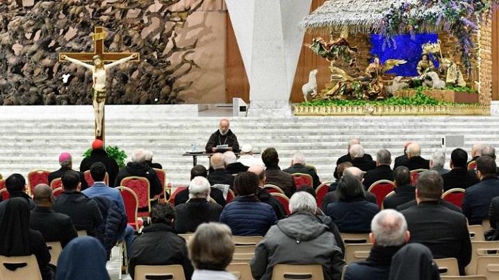 Poarta credinței: prima predică de Advent în Vatican cu Papa Francisc