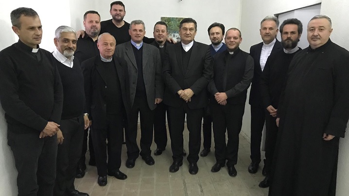 Întâlnirea preoţilor din protopopiatele Târgu Mureş şi Râciu