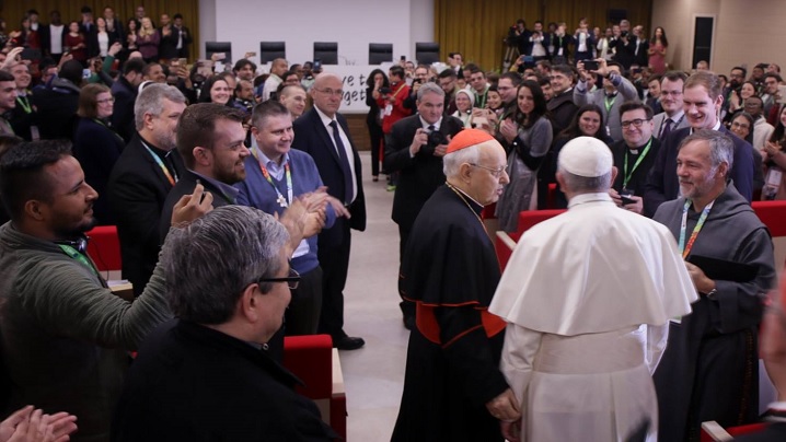 Papa Francisc, la întâlnirea pre-sinodală a tinerilor: Biserica are încredere în voi și vrea să vă asculte