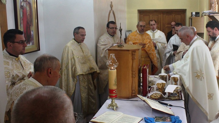 FOTO: Hramul Mănăstirii ”Sfinții Arhangheli Mihail și Gavril” din Prilog