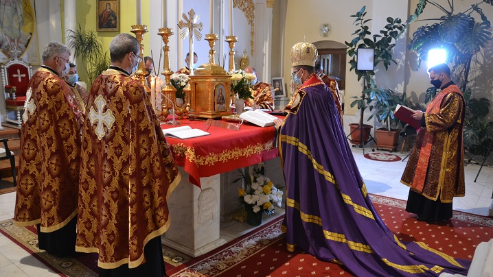 FOTO: Prohodul Domnului celebrat în Catedrala „Sfânta Treime” din Blaj