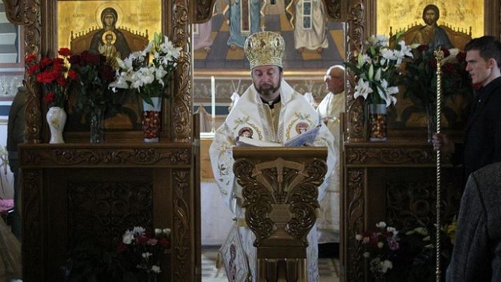 FOTO: Vizita PS Claudiu în Parohia Blaj II