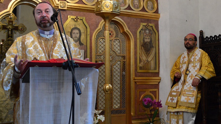 FOTO-VIDEO: PS Claudiu la Catedrala „Sfântul Vasile cel Mare” din Bucureşti