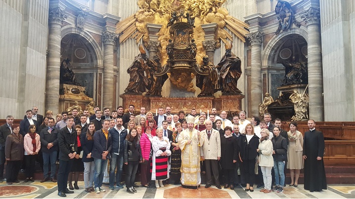 FOTO: Sfânta Liturghie celebrată de PS Claudiu în Bazilica Sfântul Petru din Roma