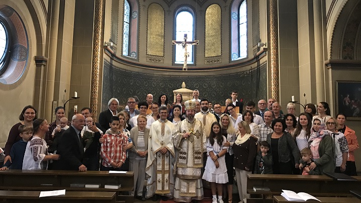 Foto: Vizită arhierească la un an de activitate pastorală greco-catolică la Mainz