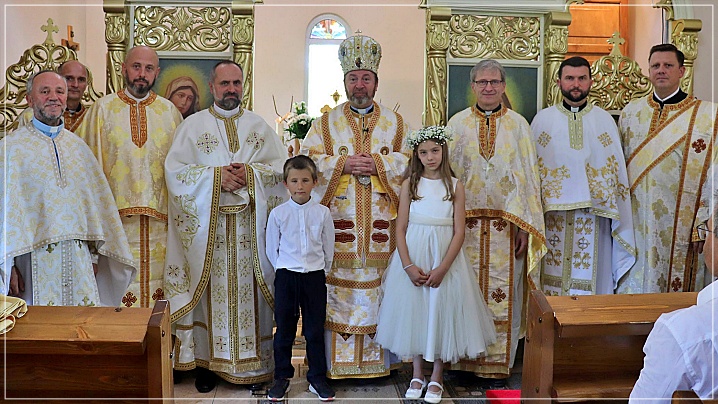 PS Claudiu în parohia „Sfântul Profet Ilie” din cartierul clujean Zorilor