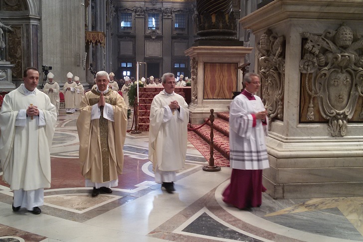 FOTO: Consacrarea Episcopală a Mons. Maurizio Malvestiti  