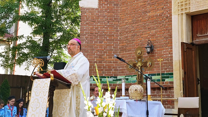 FOTO: Zece ani de la întemeierea Episcopiei de București