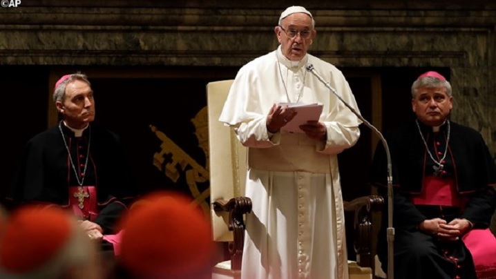 Papa Francisc: reforma Curiei Romane, nu doar cu noi oameni, ci cu oameni reînnoiți