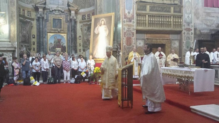 FOTO: Pelerinajul național la Roma. Liturghia Bizantină celebrată în bazilica “Santo Spirito”﻿