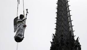 Statuia Sfântului Arhanghel Mihail va fi reinstalată pe Sainte-Chapelle