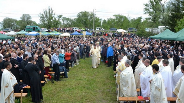 FOTO: Pelerinajul la Cimitirul Săracilor de la Sighet