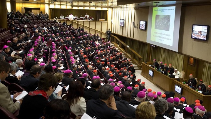 LIVE: prima sesiune a Adunării Generale Ordinare a Sinodului Episcopilor dedicat familie
