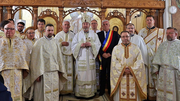 Vizită pastorală a PS Claudiu în parohia Țentea, protopopiatul Beclean