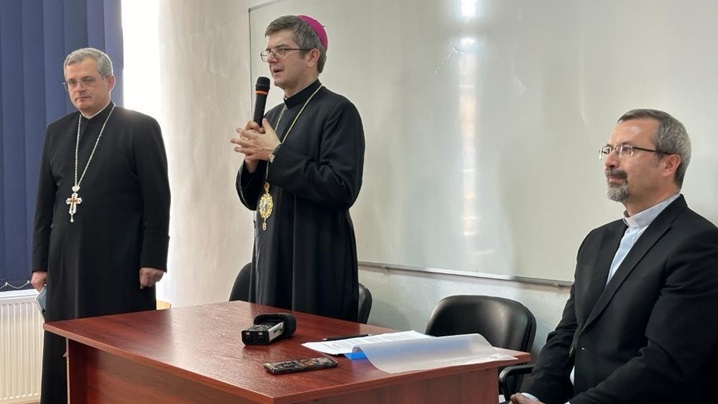 „Excesul de rugăciune dăunează sănătății?” Conferință organizată de Protopopiatul Greco-Catolic Târgu Mureș