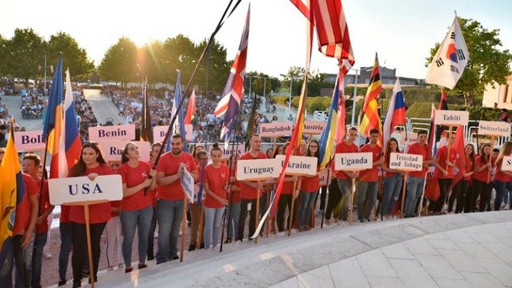 Papa tinerilor de la Medjugorje: Isus este cel care dă sens deplin vieţii