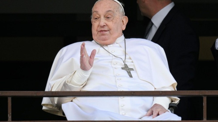 Papa Francisc a ieșit din spital: Vă mulțumesc! Am simțit și eu răbdarea Domnului