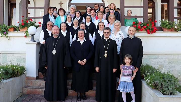 FOTO/VIDEO: Zilele de Spiritualitate Mariană la Mănăstirea Maicii Domnului – Sanctuar Arhiepiscopal Major, din Cluj-Napoca